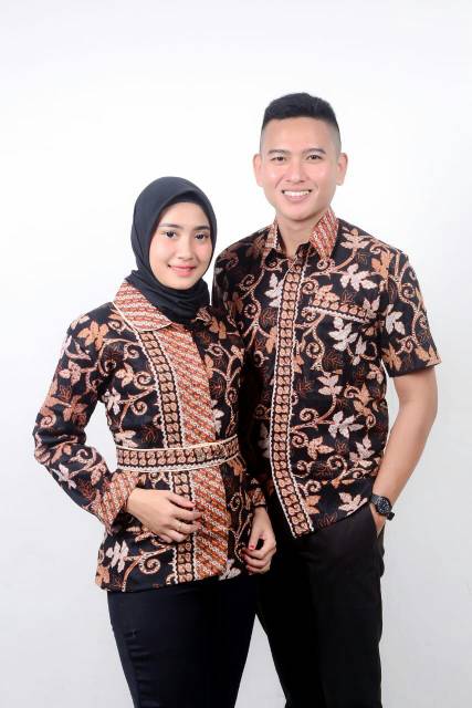 Couple Batik sarimbitan