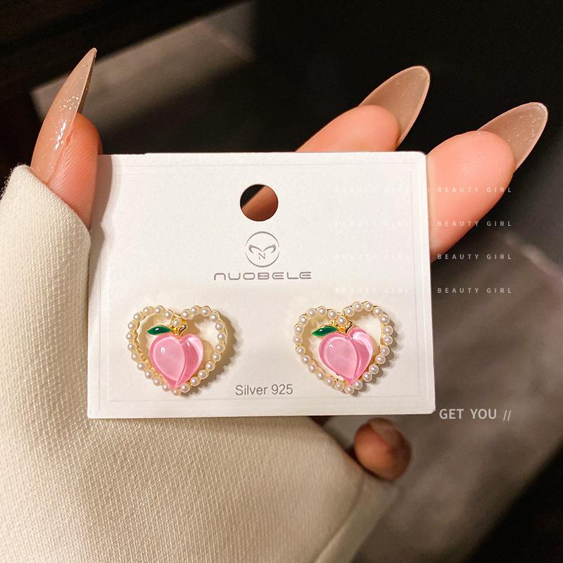 Anting Stud Bentuk Hati Bahan S925 Silver Untuk Aksesoris Perempuan