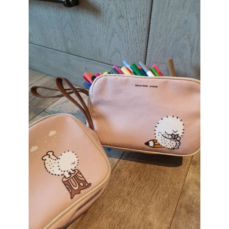 

Valentine pouch