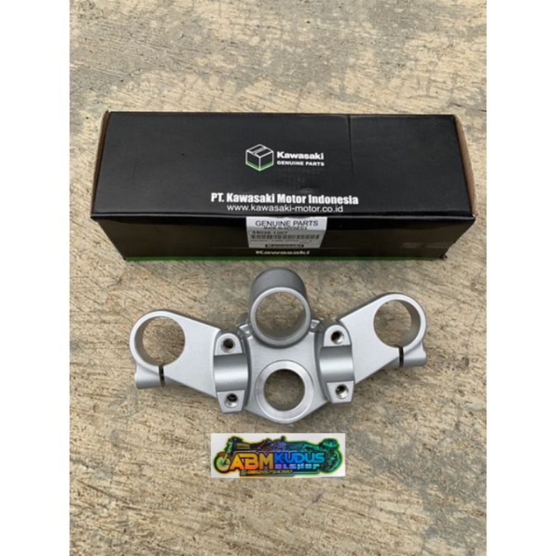 segitiga atas T atas Ninja R SS RR New ZX 150 original Kawasaki