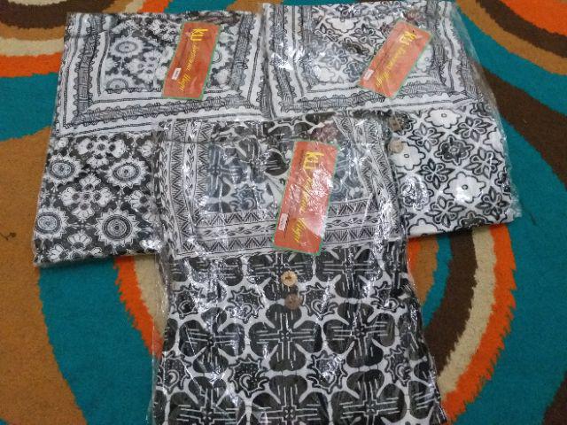 Sekdres Kotak Tangan 3/4 Kencana Ungu