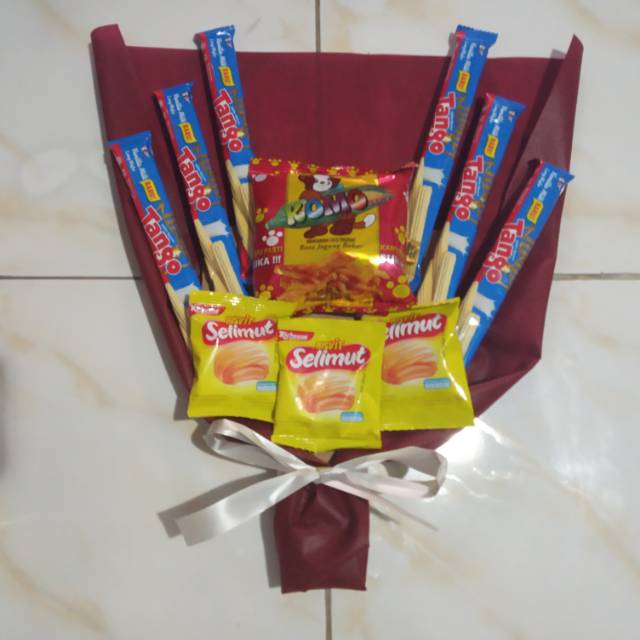 

Buket snack/jajan murah tango