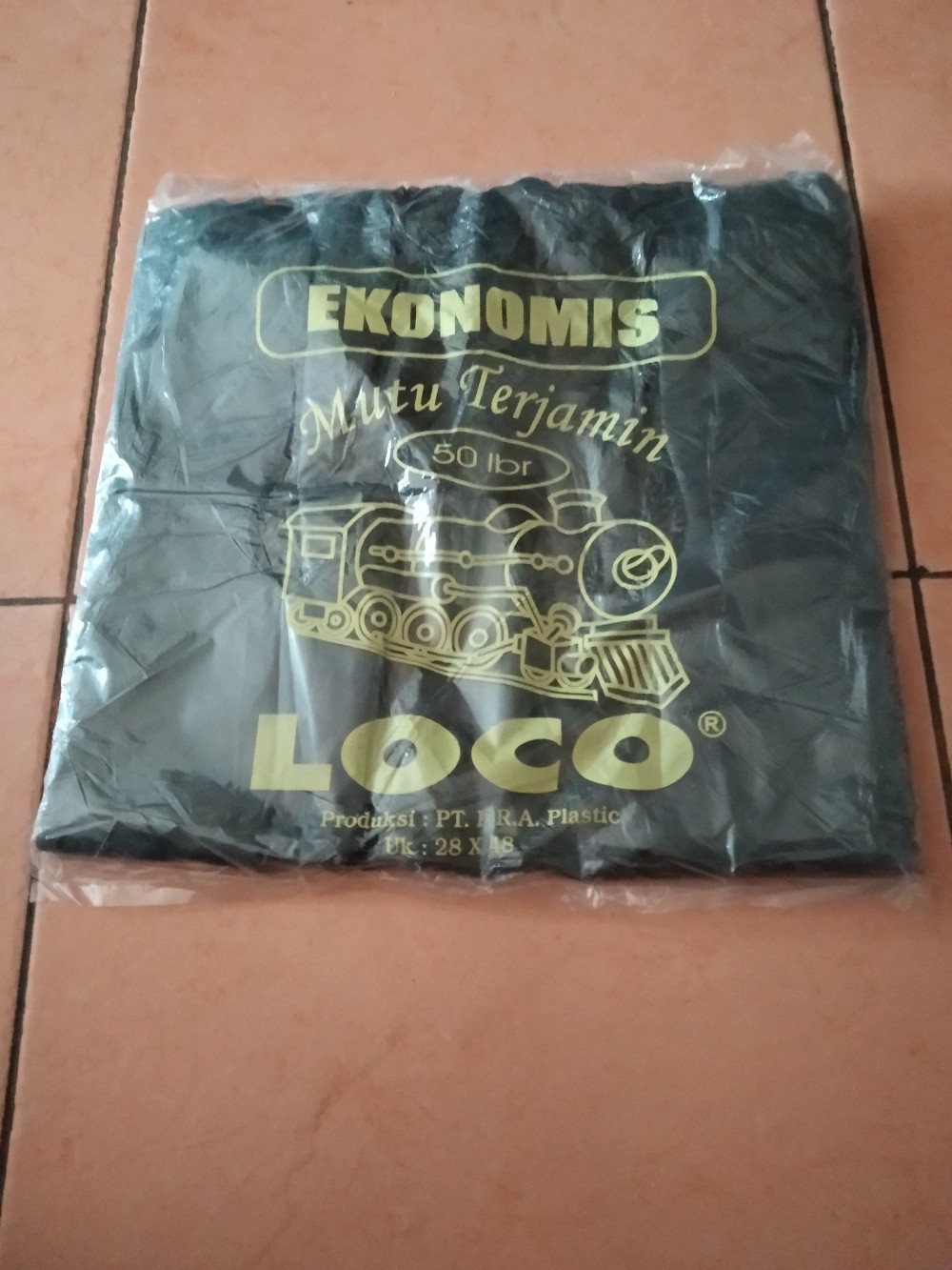 Plastik Loco Hitam Ekonomis Uk.28