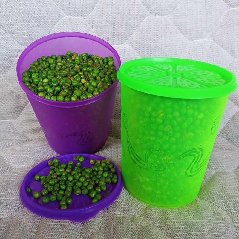 

kacang arcis toples berat sekitar