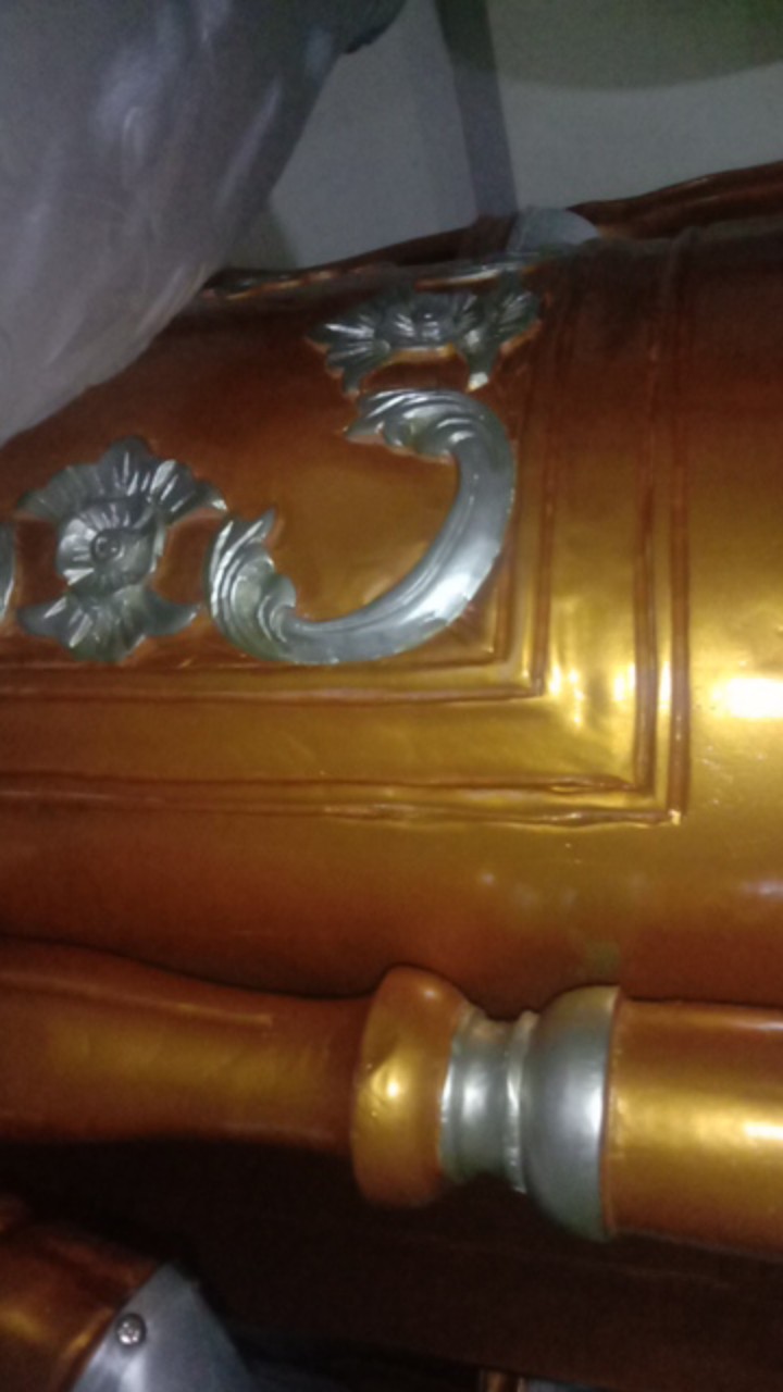 Mejamakangendongmejamakanukirprancismebeljepara