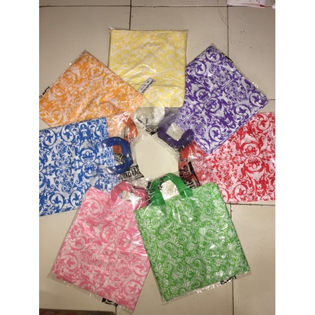 

NEW softhandle 30x32 isi 50lembar / kantong plastik softhandle batik