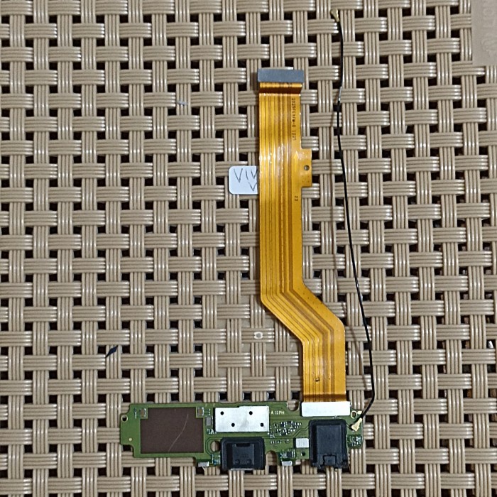 Fleksibel board cas Vivo v15 Original copotan