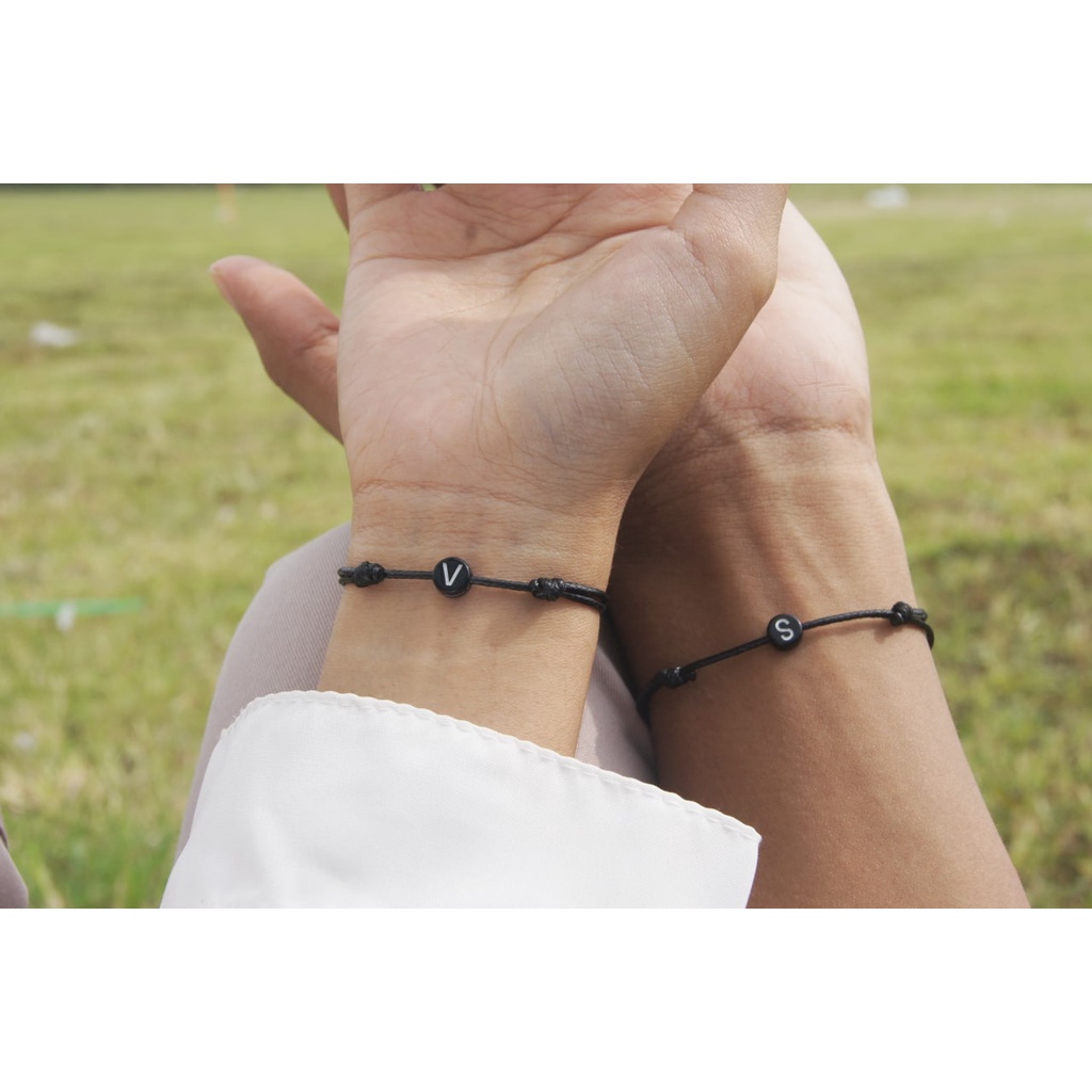 Gelang Couple Inisial (gelang tali / gelang couple / gelang handmade / gelang simple)