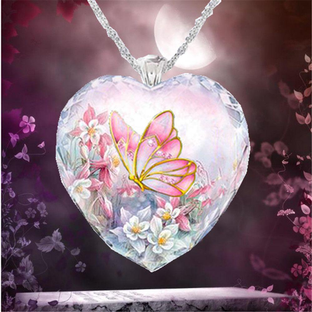 Lily Butterfly Kalung Perhiasan Mewah Fashion Wanita Kristal