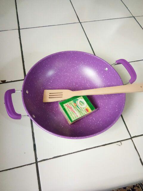 Wajan Enamel Warna Warni