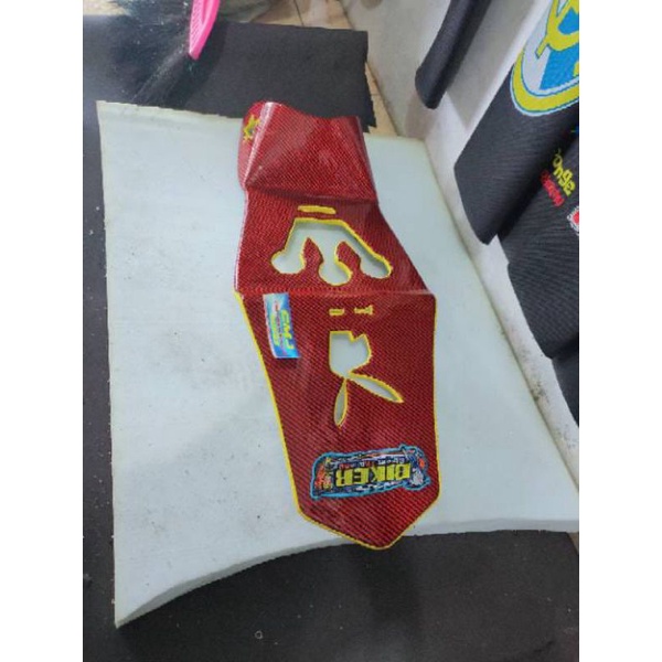 JOK MOTOR VIXION NEW KARBON MERAH VARIASI  MAHKOTA