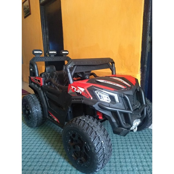 mobil aki UTV untuk anak