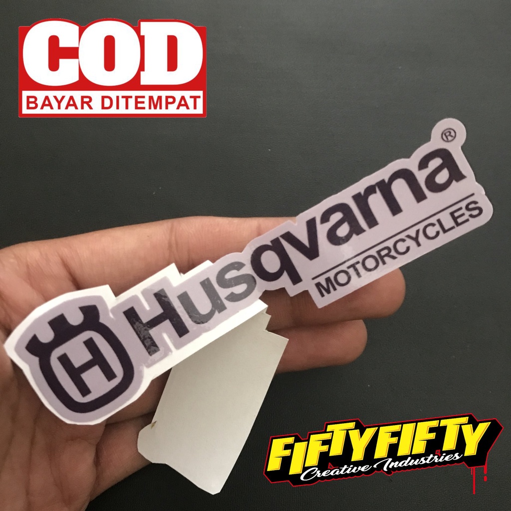 Stiker Print Cut HUSQVARNA Stiker Printing Laminasi Glossy Stiker Motor Mobil Helm Sudah Membentuk Pola Desain