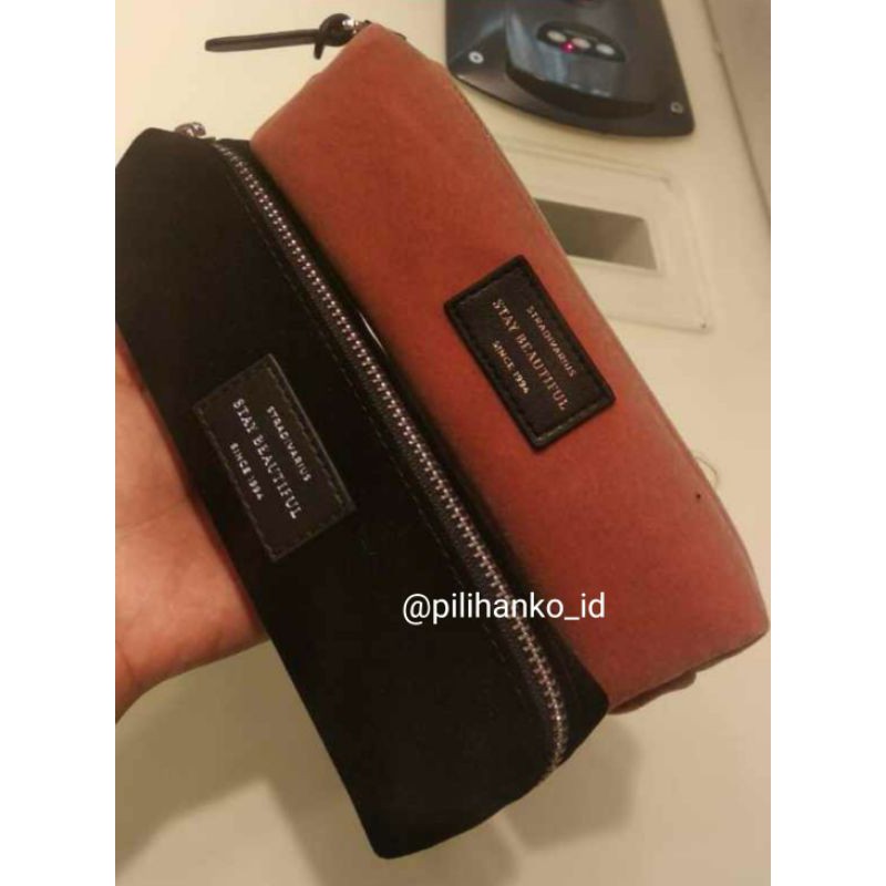 

Tempat Pensil Stradivarius Original Fabric Pencil Case