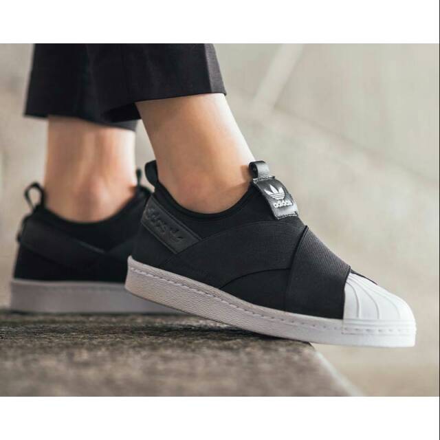 adidas superstar slip on black