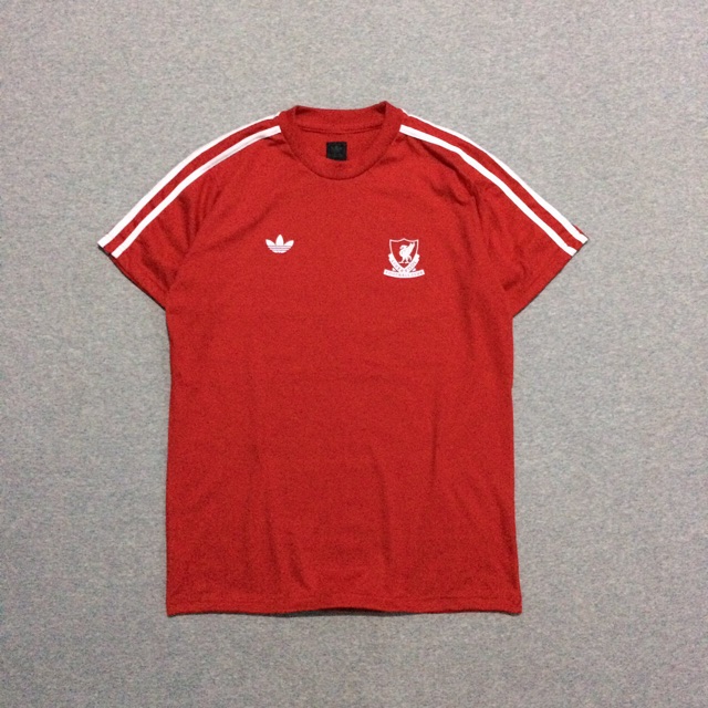 Kaos adidas x liverpool