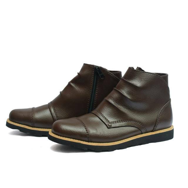 [Magneto] Sepatu Boots Pria Resleting Samping Casual