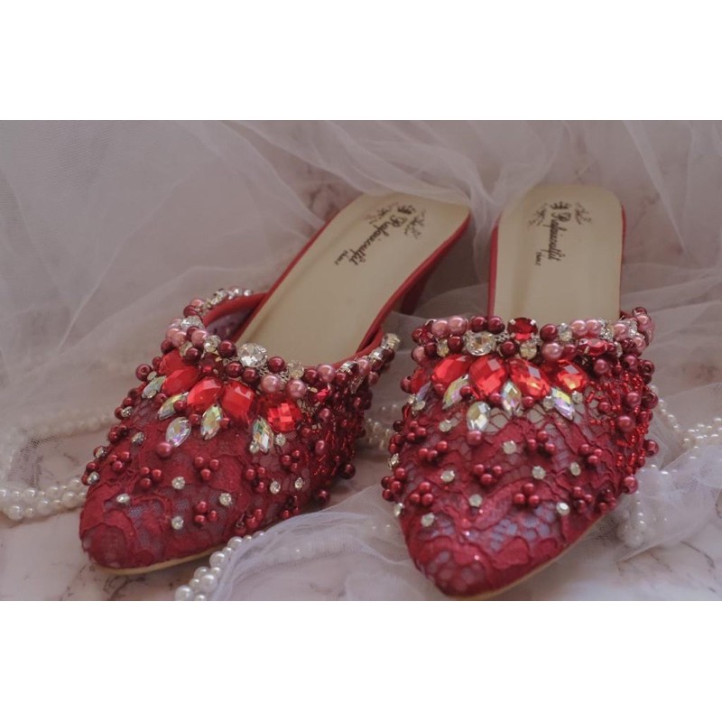 sepatu Kelly merahmaroon cantik dan mewah 5cm lancip