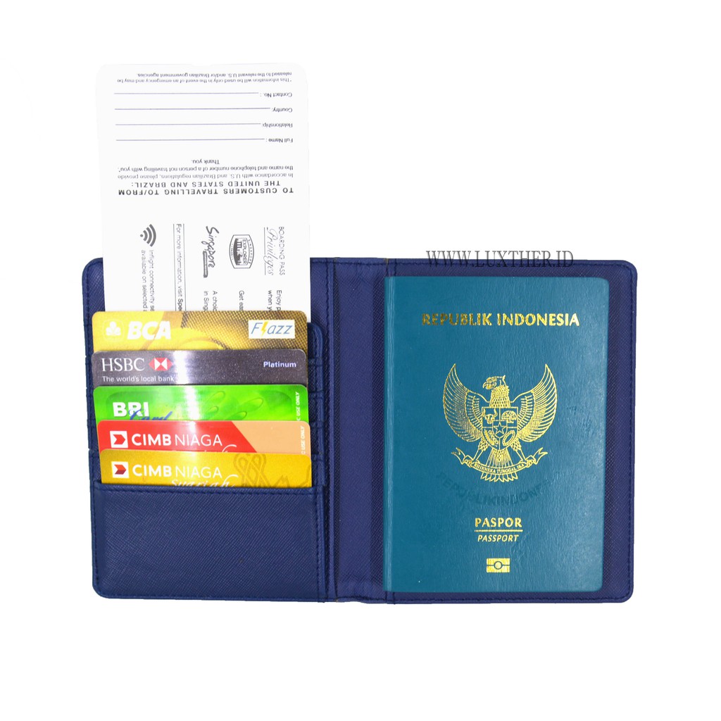 LUXTHER - Passport Flip / Passport Saffiano / tempat passport / passport cover / dompet wanita