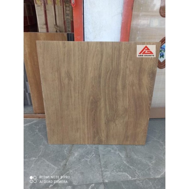 granit infinity motif kayu 60x60 alfine natural