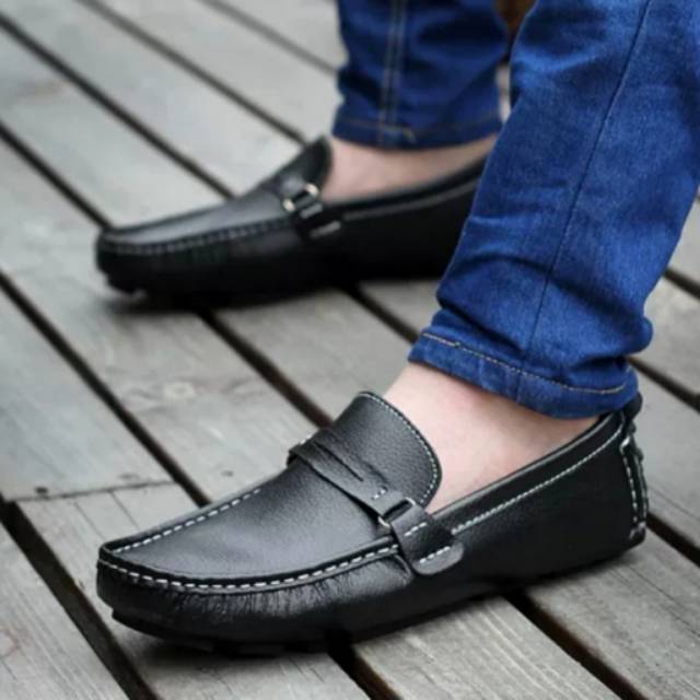  Sepatu  Kulit Asli Pria Lacoste  Mocasin Bloes Slip On Slop 