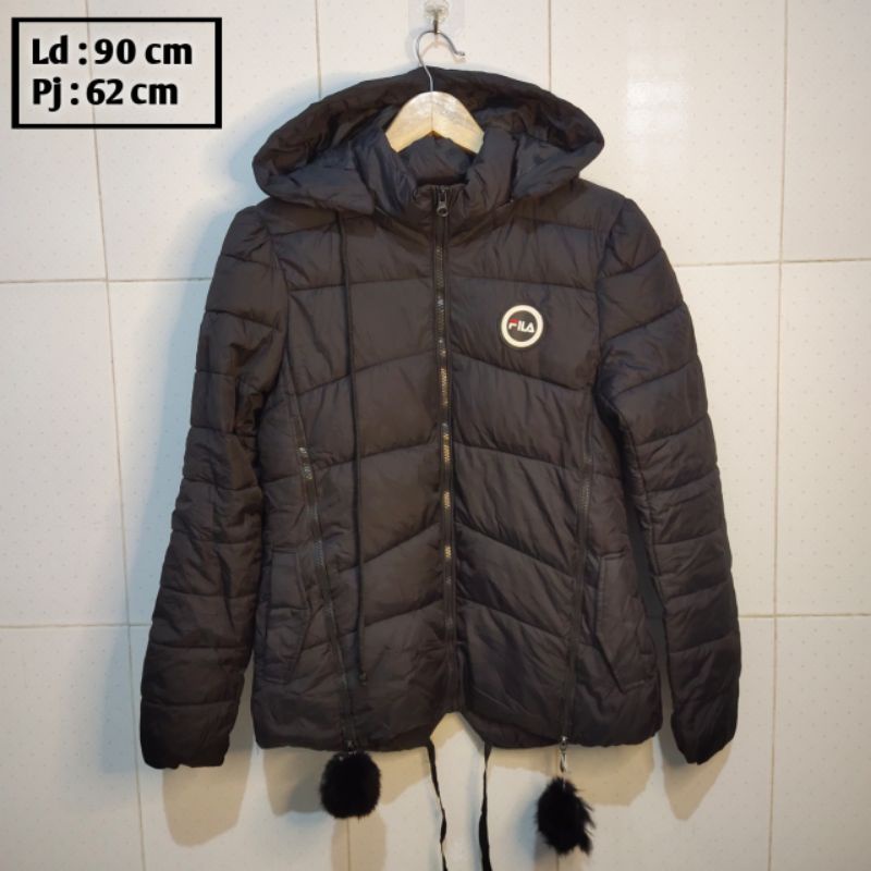 FILA preloved branded jaket pria wanita cewek cowok thrift pl bekas second jacket outdoor gunung bul