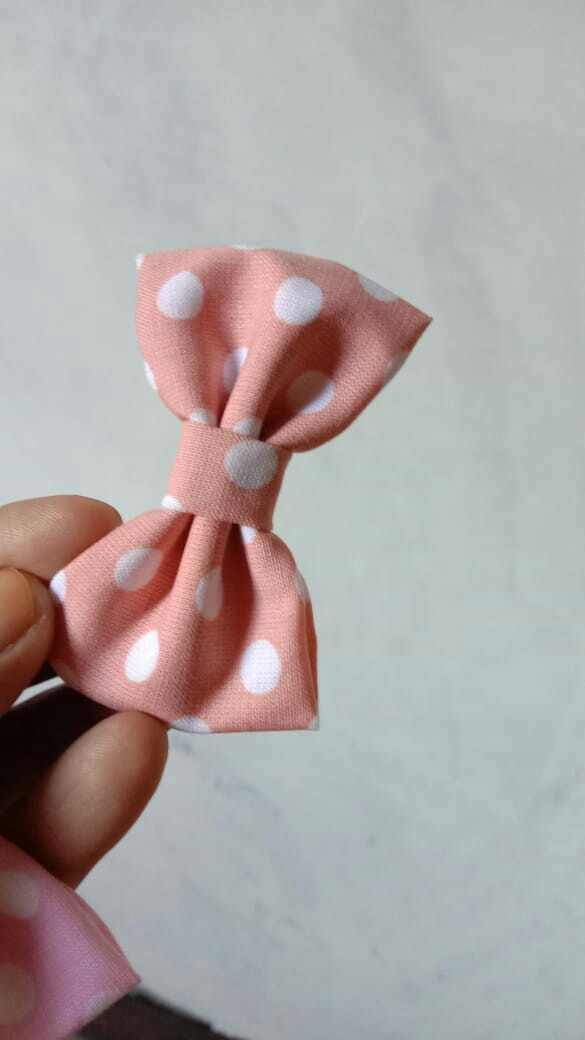 Bros Hijab Polkadot Besar