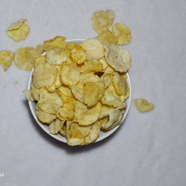 

Emping melinjo rasa manis/gurih