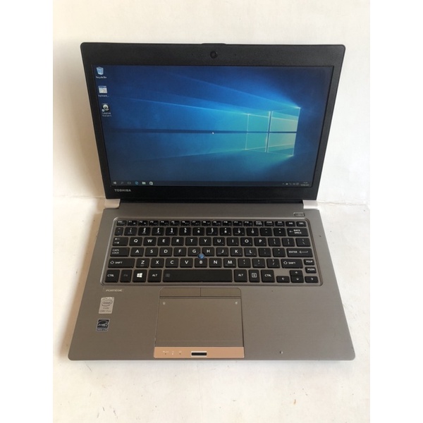 Laptop ultrabook slim Toshiba Core i7 SSD 256 M-SATA