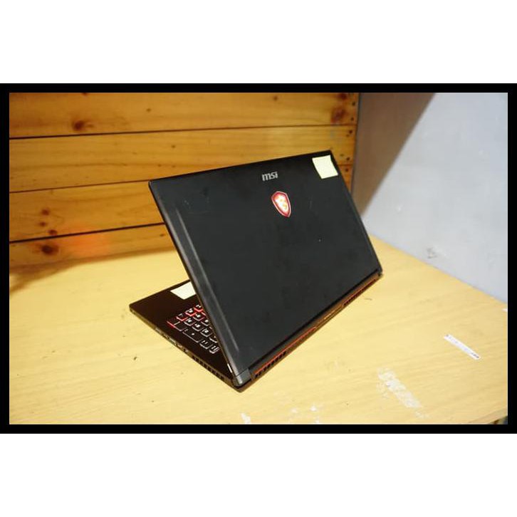 NEW Laptop MSI GS63 7RE 15 FHD i7-7700HQ Nvidia Geforce GTX 1050 TI Gaming TERBARU