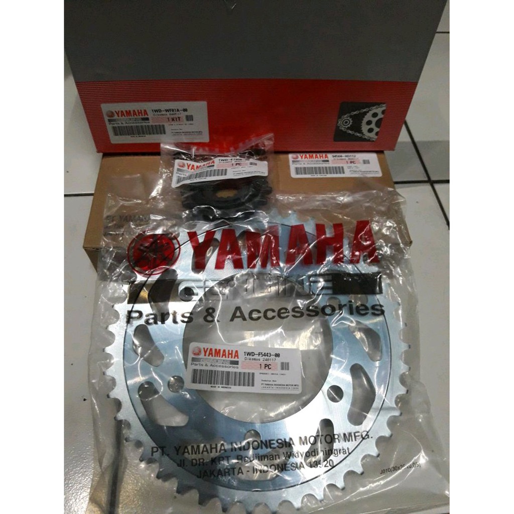 Gear Set Yamaha R25 Asli