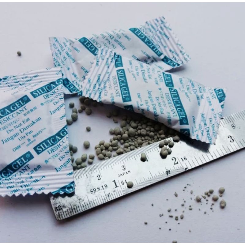 

silica gel makanan food grade 1 gram/2 gram per 1 kg/pengawet makanan