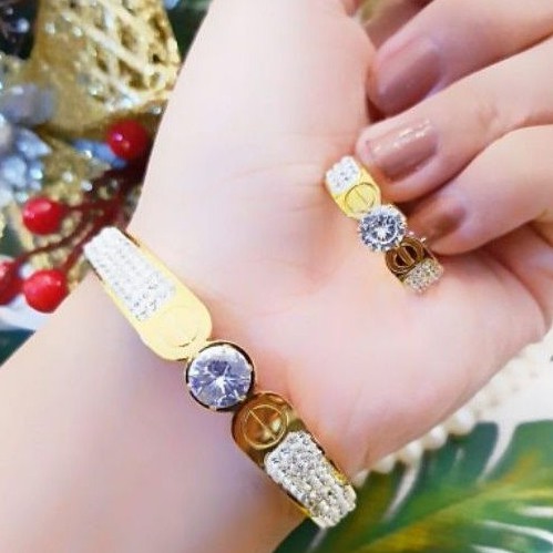 Titanium set perhiasan gelang dan cincin 7499