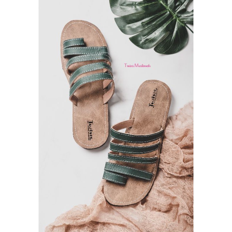 

stripes hijau daun