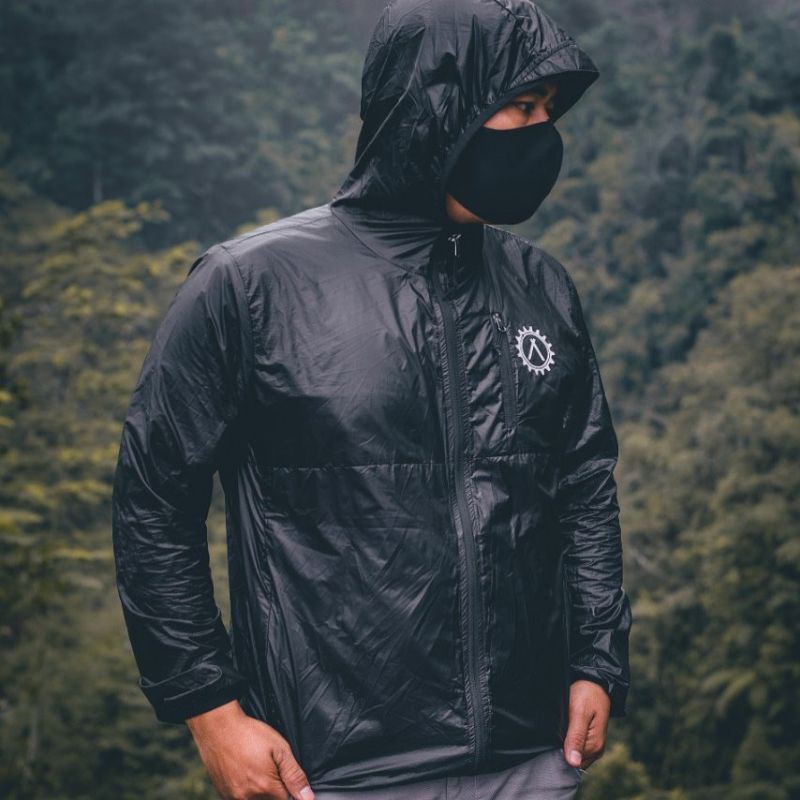 MONTE EQUIPMENT CIRRUS WINDSHIELD ULTRALIGHT JACKET
