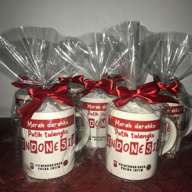 

Cangkir souvenir sablon plus packing