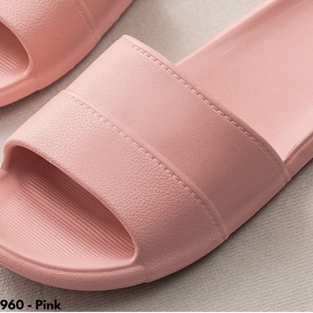 SANDAL SLIDE ON COCOK PAKAI SEKELUARGA KARNA DESIGN YANG SIMPLE BAHAN RUBBER IMPORT ANTI SLIP 960