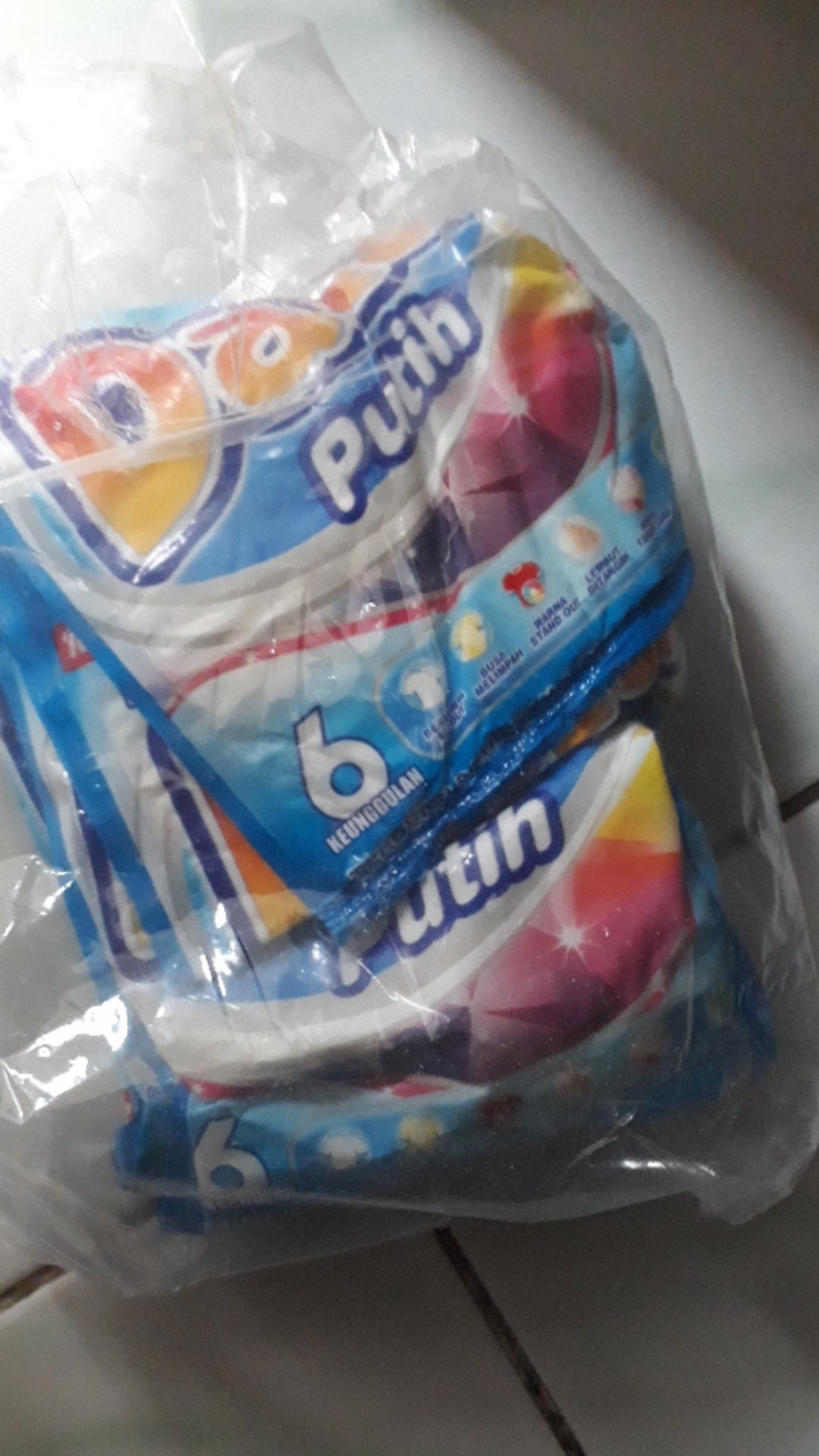 Detergen Daia 1 Renceng 6 Sachet Bungkus Pcs Bks Putih Pink Merah 57gr