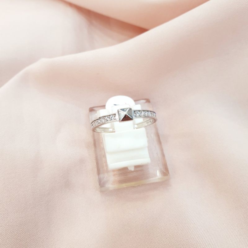Cincin emas putih permata emas asli kadar 375 8K