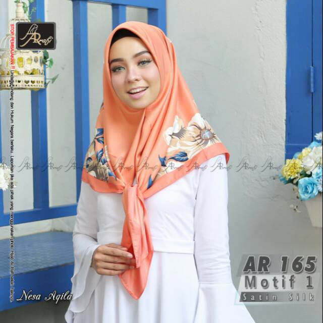 Jilbab ArRafi AR 165 segi empat motif 1 hijab segi4 kerudung segi4 Square motif satin silk ArRafi