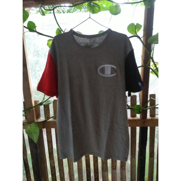 Champion Tshirt