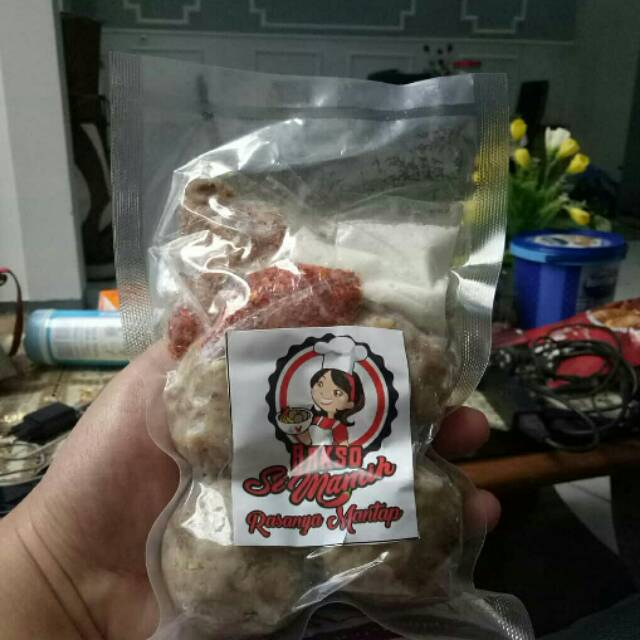 

Bakso nya aja 4 butir besar bisa mix urat dan cingcang