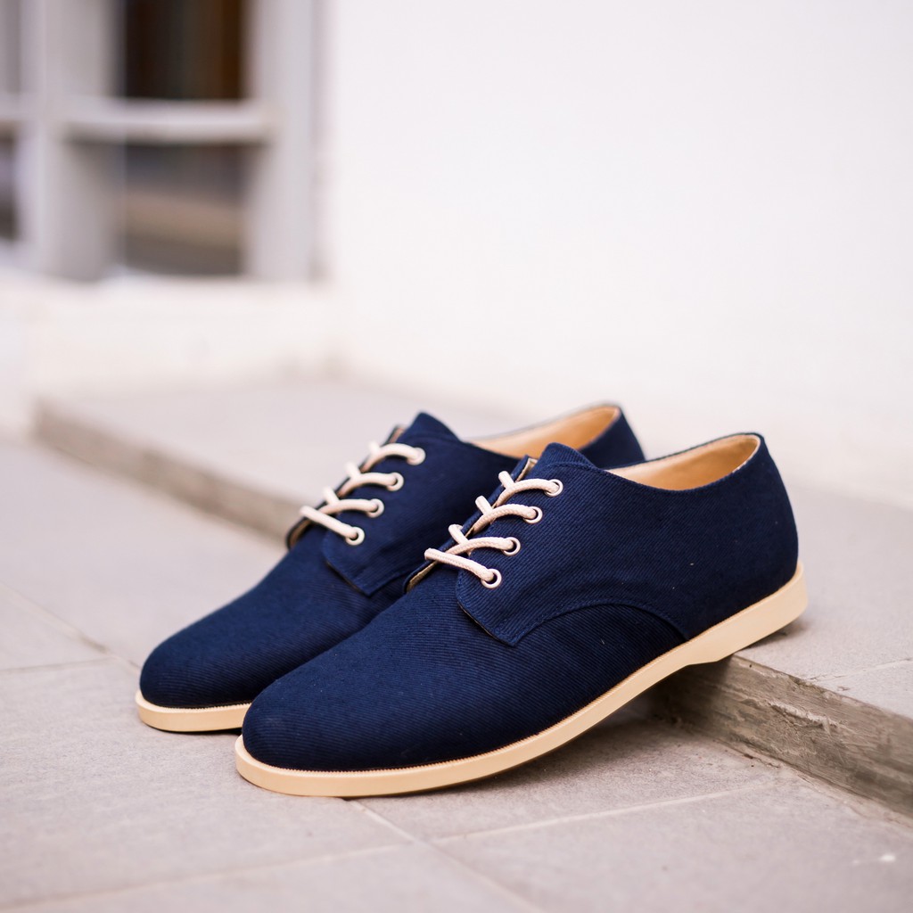 ELVRA Footwear - Sepatu Pria Sepatu Sneakers Sepatu Kasual Casual Sepatu Kanvas Canvas - Ernest Navy Cream