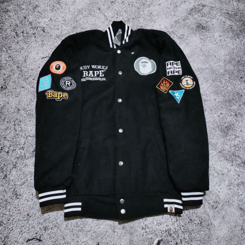 VARSITY JACKET BAPE ARCHIVE PATCH PUFFER BORDIR HITAM LENGAN KULIT AUTHENTIC FULLTAG &amp; LEBEL