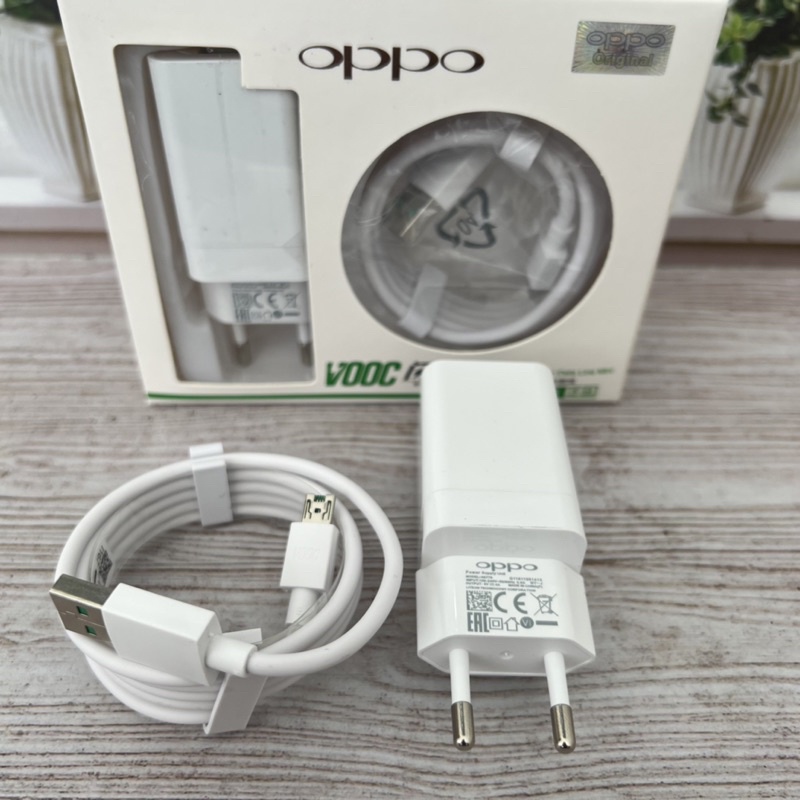 Charger Oppo VOOC 4A Fast Charging Original  Micro USB / Charger Oppo F9 F1plus F3plus