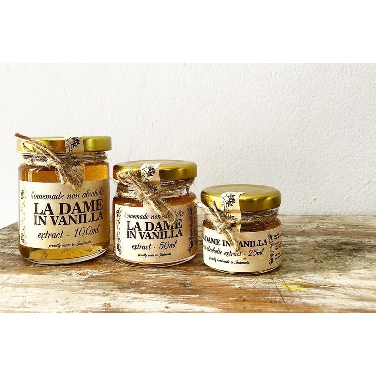 La Dame In Vanilla Extract dan Paste Non - Alcohol (25ml) - (100ml)