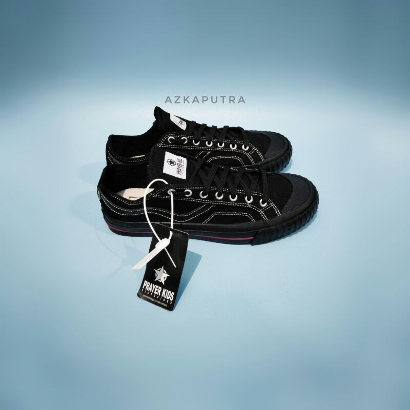 Sepatu Sneakers Prayer kids Kecot Full Black Original indonesia BNIB