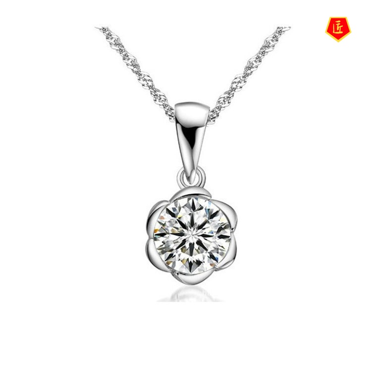 [Ready Stock]Women's Korean-Style Fashion Plum Blossom Pendant Diamond-Studded Necklace Simple Fashion