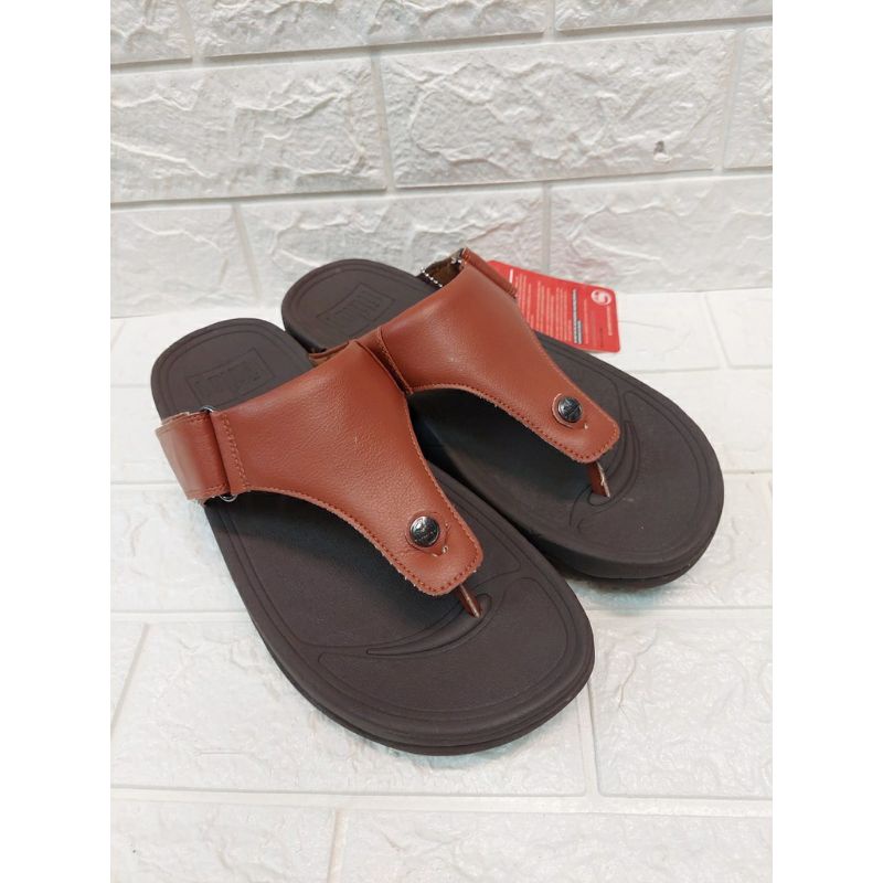 SANDAL JEPIT PRIA FITFLOP NUBUCK TRACK II MAN