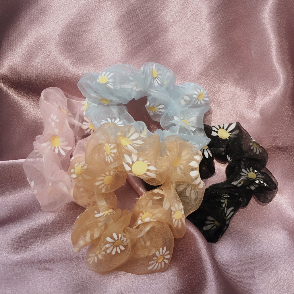 Sheer Daisy Scrunchies / Scrunchies Wanita Murah